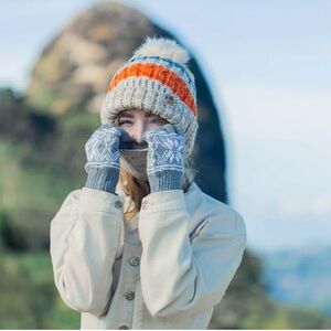 Colorful Lined Striped Knit Beanie with Pom-Pom & Detachable FaceMask O/S. NWT